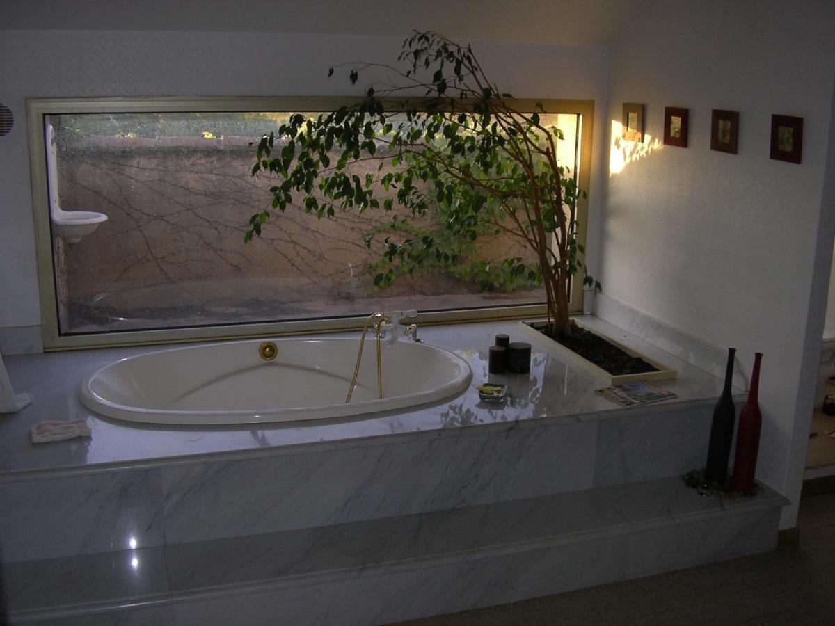 Purani Apartment Jonquieres  Exterior photo